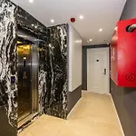 Hotel The Now