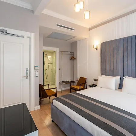 The Now Hotel *