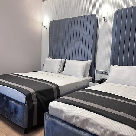 Hotel The Now